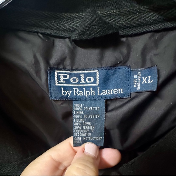 Polo Ralph Lauren Dark Vest with Red Emblem - Picture 3 of 7